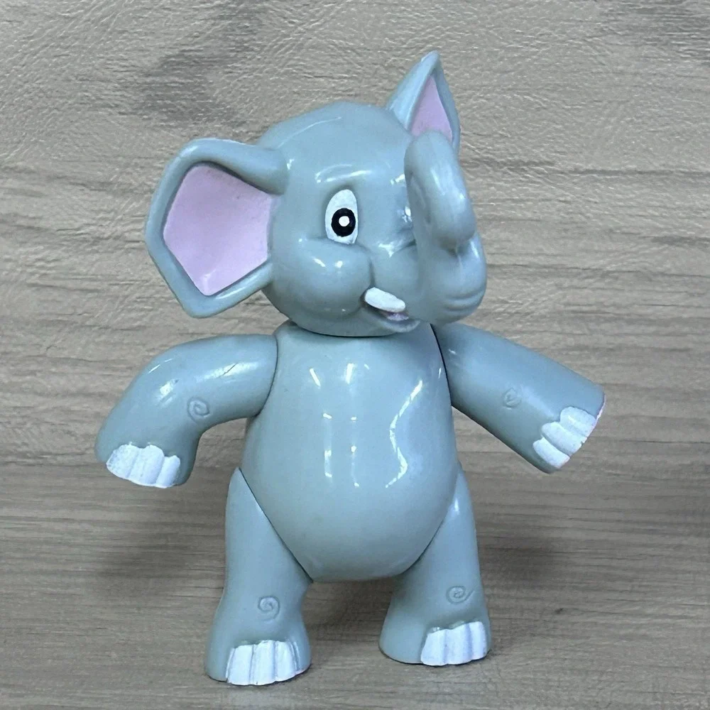 Tuki Makeeta RAIN FOREST CAFE 3.25